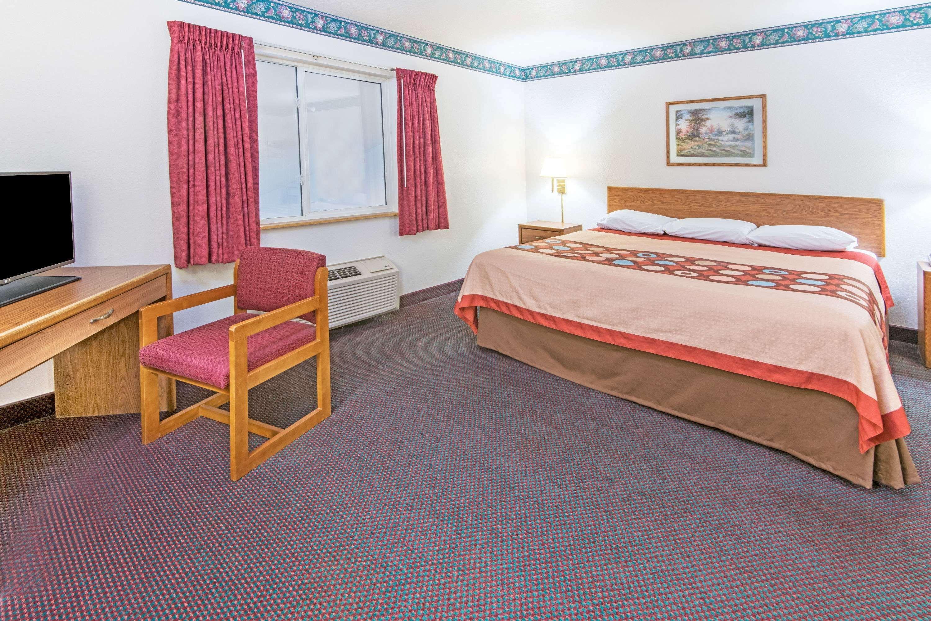 Super 8 By Wyndham Richfield Cleveland Ξενοδοχείο Εξωτερικό φωτογραφία