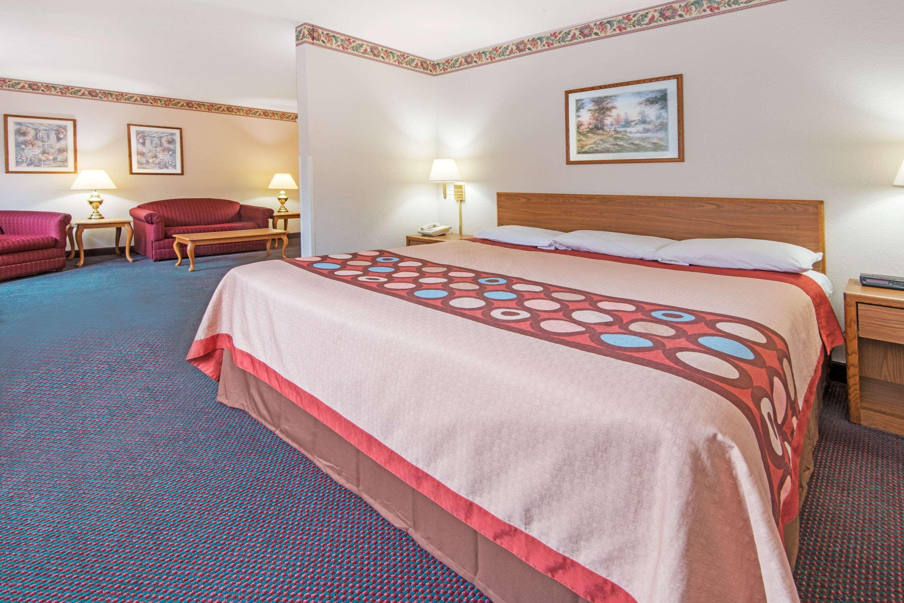 Super 8 By Wyndham Richfield Cleveland Ξενοδοχείο Εξωτερικό φωτογραφία